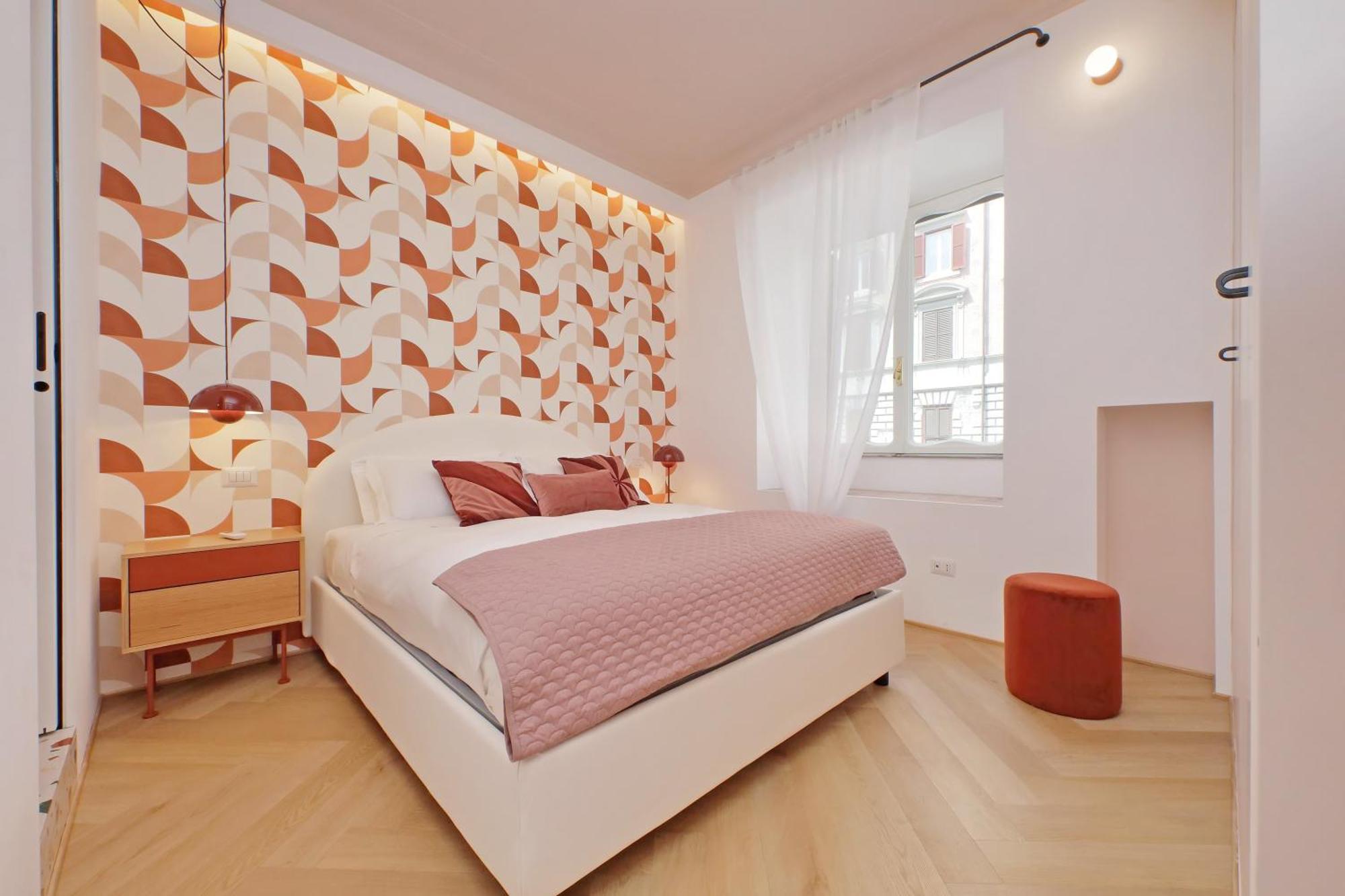 Apartment Ych-colorful And Classy Near Fori Imperiali